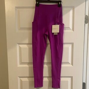 Beyond Yoga Fuchsia High-Waist Leggings Sz XS